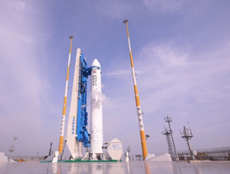 Южнокорейскую ракету «Нури» вновь вывезли на старт