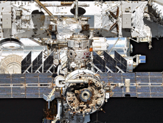 Космонавты на МКС сообщили о появлении запаха в модуле «Звезда»