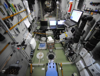 Космонавты временно изолировали возможные места утечки воздуха с МКС