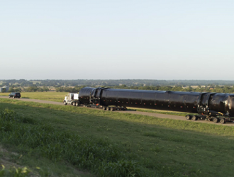 1-я ступень ракеты Falcon 9 для миссии SpaceX Crew-1 прибыла во Флориду