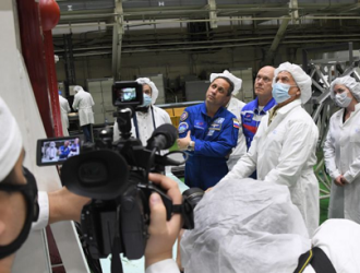 Экипажи «Союза МС-19» провели контрольный осмотр корабля