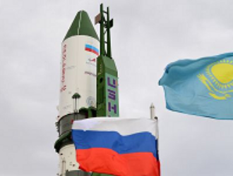 «Союз-2.1а» с грузовым кораблем «Прогресс» установили на стартовый стол на Байконуре