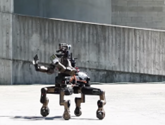 Роскосмос может отправить на другие планеты роботов-кентавров на шагающей тележке