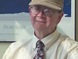 Скончался бывший научный руководитель NASA Ноэль Хиннерс