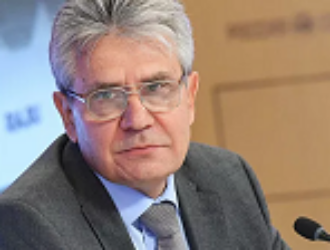 РАН попросит кабмин помочь с «ядерной батарейкой» для лунной станции