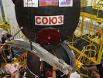 РКК «Энергия»: проведены авторский осмотр корабля «Союз МС-15» и накатка головного обтекателя