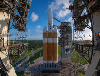 Запуск разведывательного спутника вновь отложен