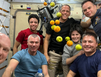 Космонавты на МКС начали разбирать грузы прибывшего корабля «Прогресс МС-20»