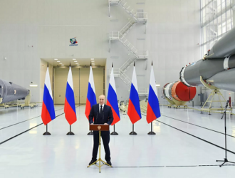 Космодрому Восточный нужны хорошие и компетентные строители, заявил Путин