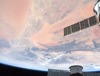 Астронавты Кэссиди и Бенкен вернулись на МКС после выхода в космос