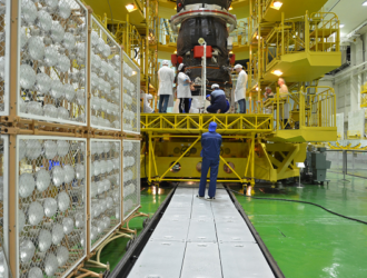 Проверка солнечных батарей грузового корабля «Прогресс МС-21»