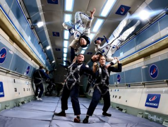 Испытание невесомостью. Кандидаты в космонавты выполнили тренировку на ИЛ-76МДК