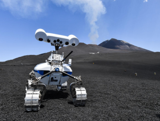 Робота для европейской космической миссии испытали на склонах вулкана Этны