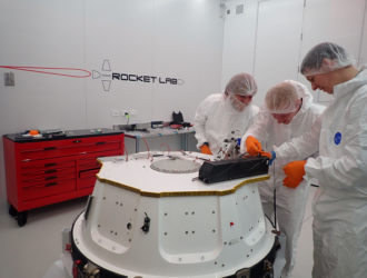 Rocket Lab запустят четыре космических «кубика»