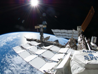 Роскосмос взял на контроль информацию о прахе актера на МКС