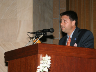 NASA надеется в ближайшем будущем наладить с Роскосмосом перекрестные полеты на МКС