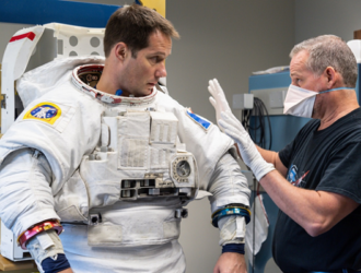 Члены экипажа миссии Crew-2 продолжают тренировки