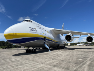 Спутники OneWeb прибыли в Космический центр имени Сатиша Дхавана