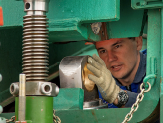 Завершились работы по замене электродомкратов силового пояса пл.31