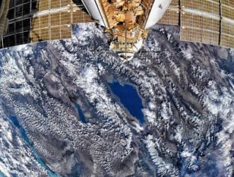 Космонавты на МКС примерили кресла в корабле «Союз» перед спуском на Землю