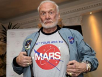 Второй человек на Луне призвал американцев первыми высадиться на Марс