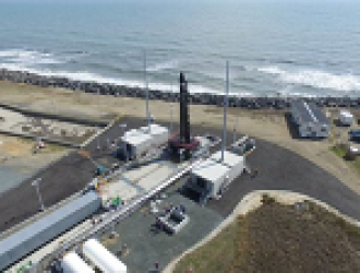 РН Electron вывезена на стартовую позицию на космодроме на о. Уоллопс