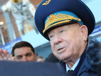 Памятник Алексею Леонову появился на его родине