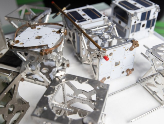 Эксперт рассказал о планах России запустить около ста школьных спутников