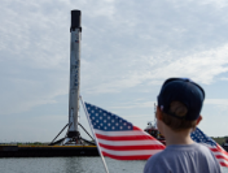 Ступень Falcon-9 B1060 доставлена в порт Канаверал