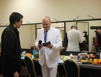 Алексею Кортневу вручен знак “Космонавт”