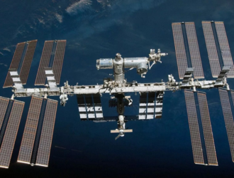 Орбиту МКС скорректируют 20 мая