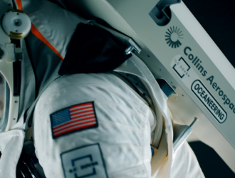 Компании Axiom Space и Collins Aerospace разработают новые космические скафандры