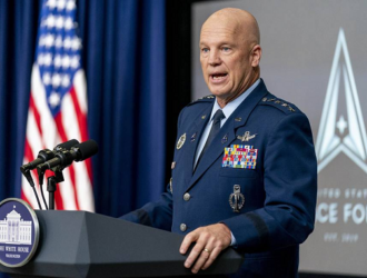 Командующий Космическими силами США заявил об опасениях из-за спутников РФ и КНР