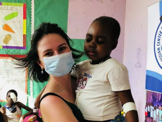 Российскую ракету украсят рисунки детей с онкологией из Замбии