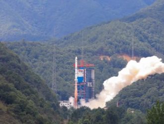 Три «Яоганя-30» к 100-летию КПК