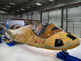 Корабль Dream Chaser Tenacity готовится к своему первому полёту