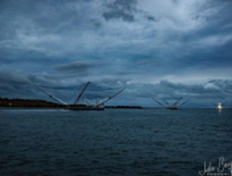 Суда SpaceX выдвинулись в заданные районы