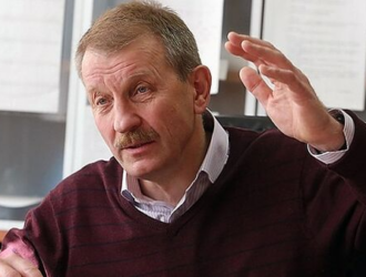 В НПП «Звезда» назвали своевременным решение по возвращению космонавта Артемьева на МКС