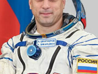 Биография командира корабля “Союз ТМА-15М” Антона Шкаплерова