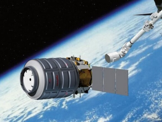 Американский грузовой корабль Cygnus пристыкован к МКС