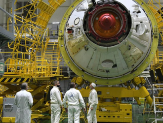 Модуль «Наука» состыкован с промежуточным отсеком