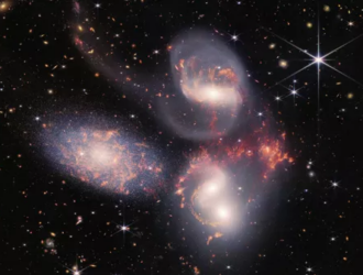 «Джеймс Уэбб» впервые обнаружил двуокись углерода вне Солнечной системы