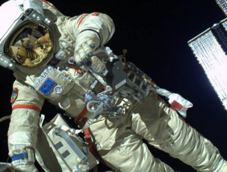 НПП «Звезда» планирует внедрить элементы экзоскелета в скафандр