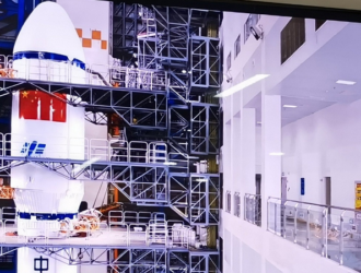 Грузовой космический корабль «Тяньчжоу-4» установлен на ракету-носитель «Чанчжэн-7»