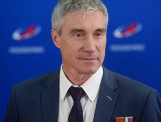 Российские космонавты пока не готовятся к полетам на американском космическом корабле Crew Dragon