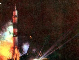 Покорение-космоса (Из истории космонавтики в СССР)