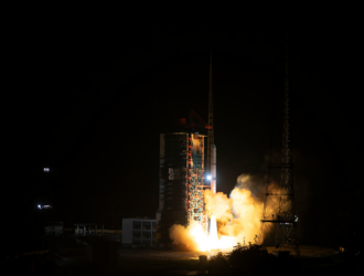 Китай запустил новую группу спутников “Яогань-35”