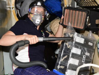 Космонавты с борта МКС оценивают развитие катастрофических явлений на Земле