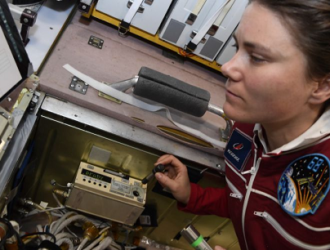 Космонавты на МКС продолжают подготовку к выходу в открытый космос