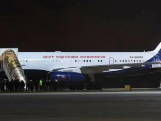 Киноэкипаж прибыл в Звездный городок для прохождения реабилитации после пребывания на МКС